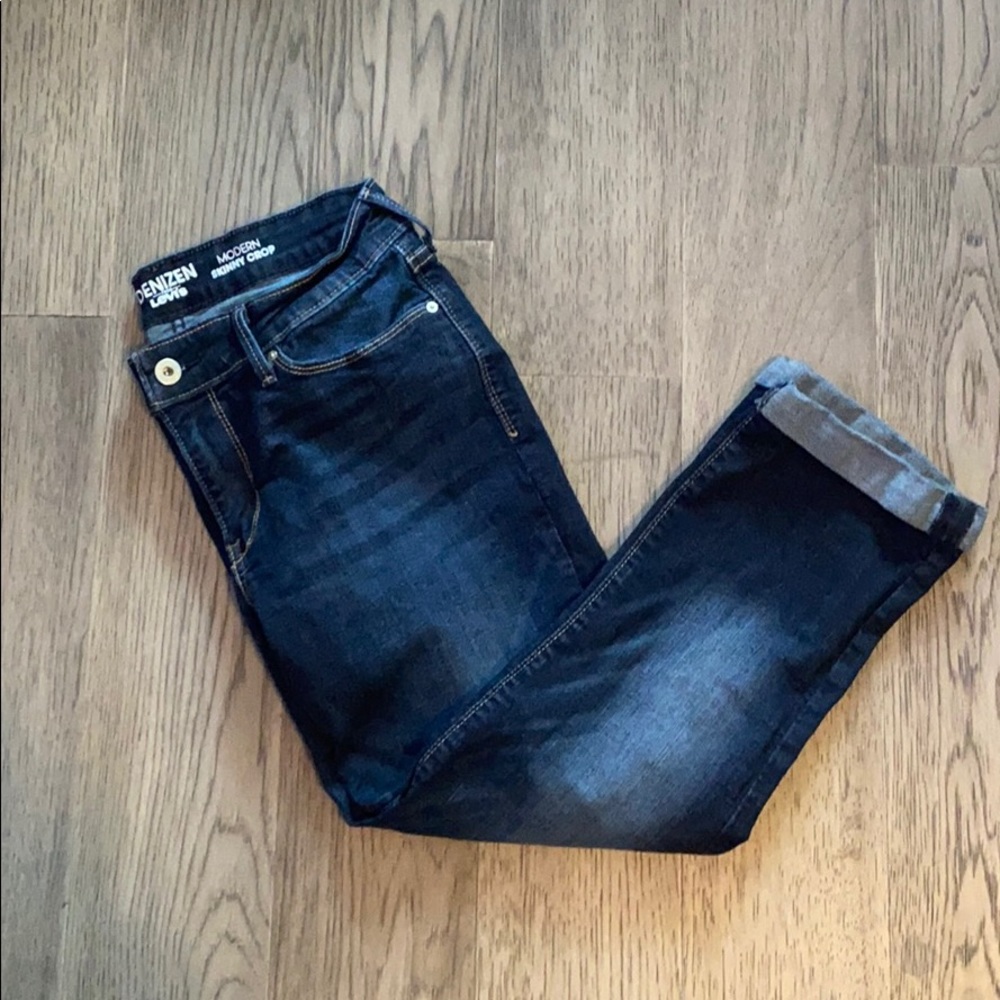 Denizen from Levi’s modern crop jeans